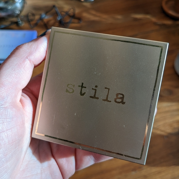Stila Heavens Hue Highlighter - Picture 3 of 4